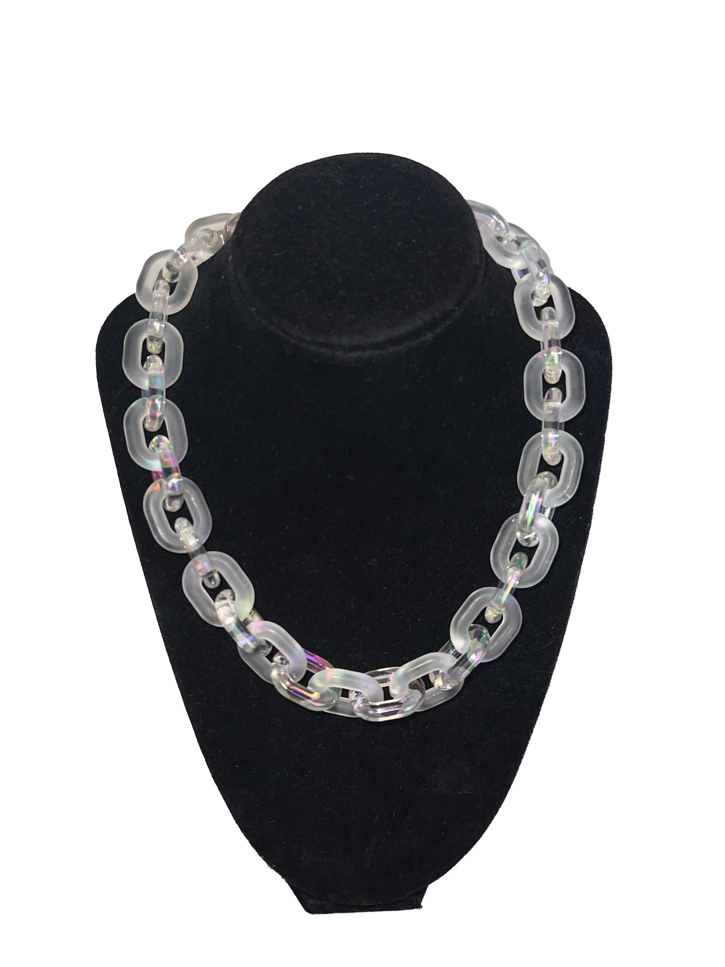 X&O Link Necklace